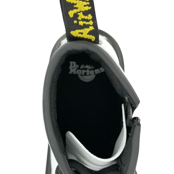 Dr. Martens Girls White Leather Boots Size 3 US With Zipper & Lace Closure NWOB - Picture 11 of 12